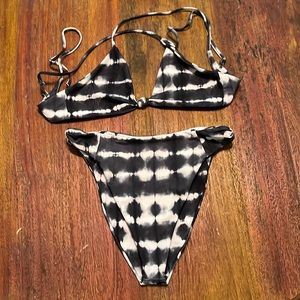 Skatie Bikini -Havasu print. Salty bottoms-S and Sarah top-M